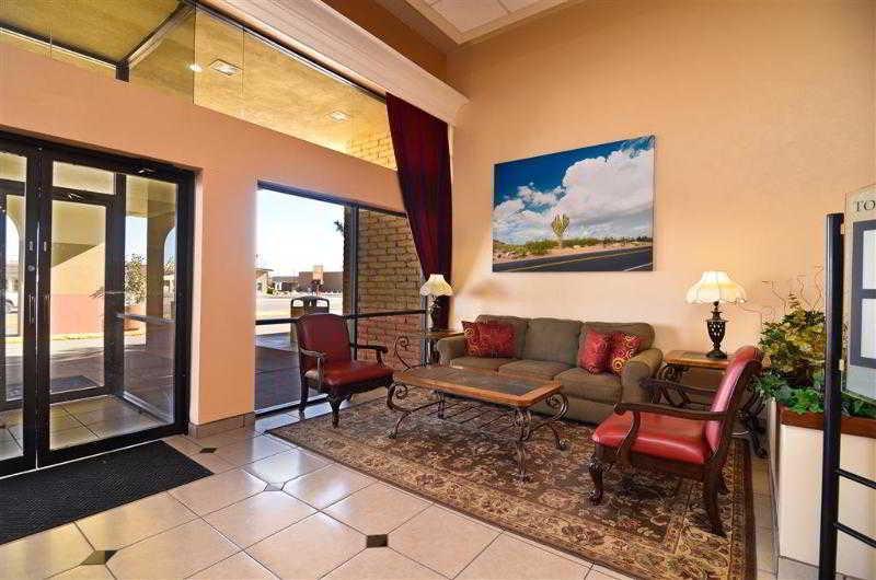 רוזוול Clarion Inn & Suites מראה חיצוני תמונה