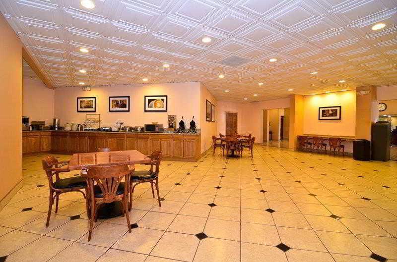 רוזוול Clarion Inn & Suites מראה חיצוני תמונה